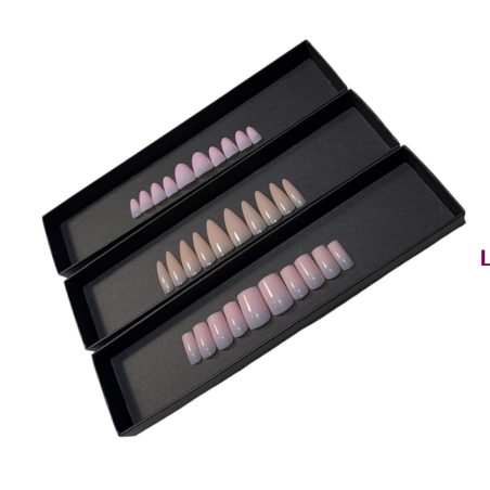 MAGICAL KIT PRESS ON NAILS  "CREER VOTRE MARQUE"